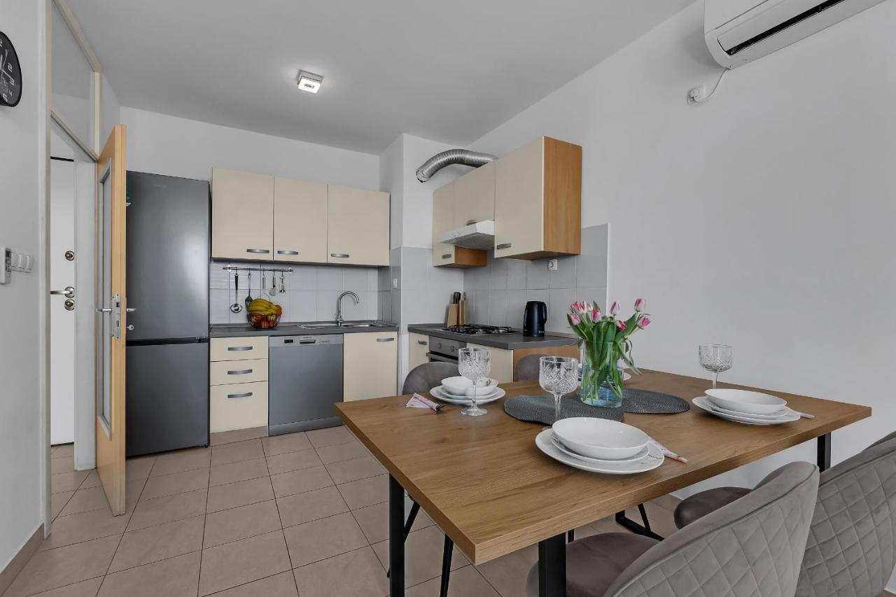 Apartman Magnolia Makarska Eksteriør billede