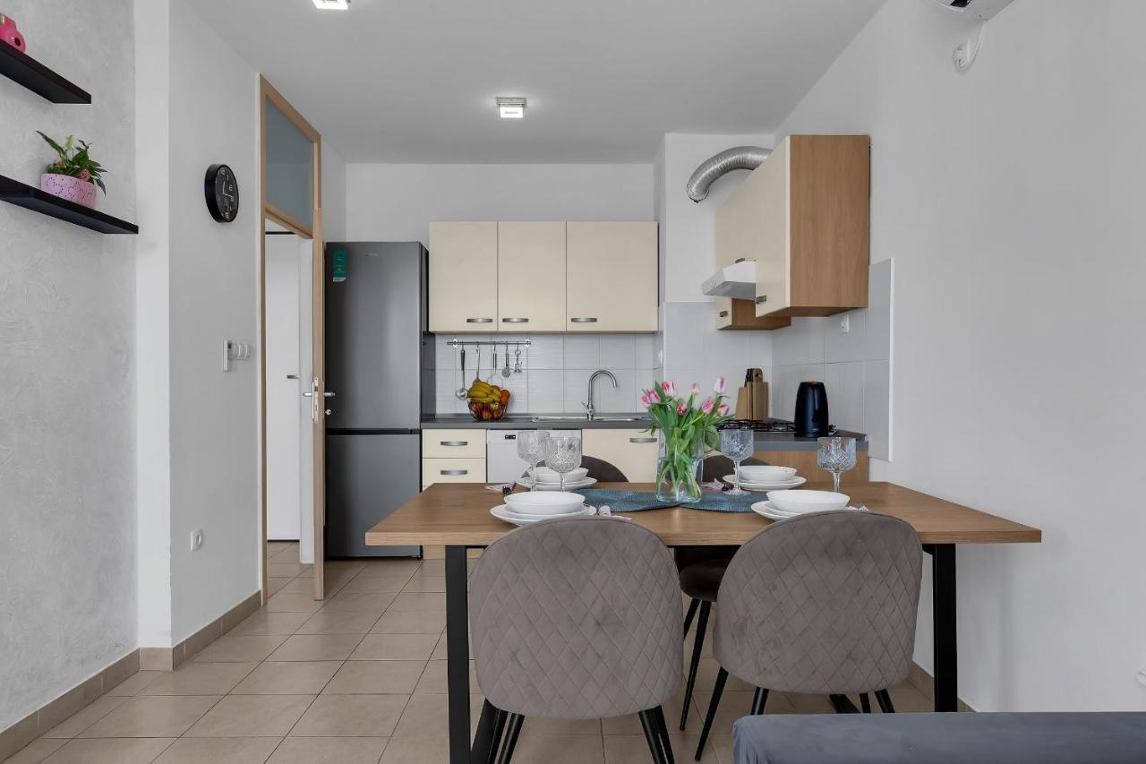 Apartman Magnolia Makarska Eksteriør billede